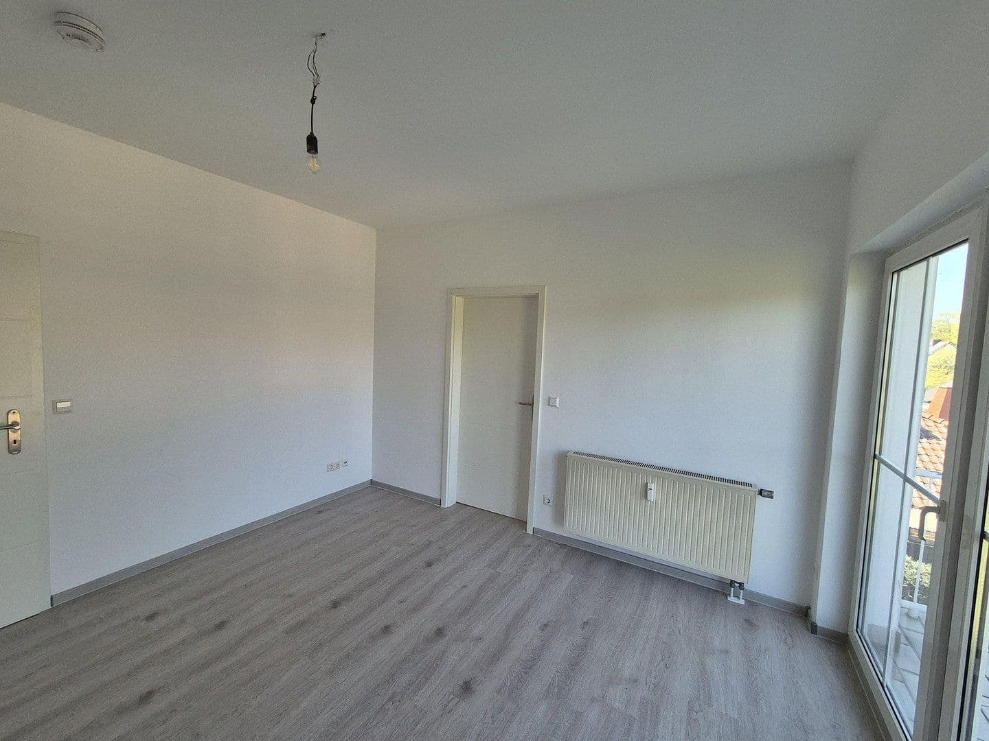 Prodej bytu 2+1 45 m², Neuenhagen bei Berlin, Braniborsko Prodej bytu 2+1 45 m², Neuenhagen bei Berlin, Braniborsko
