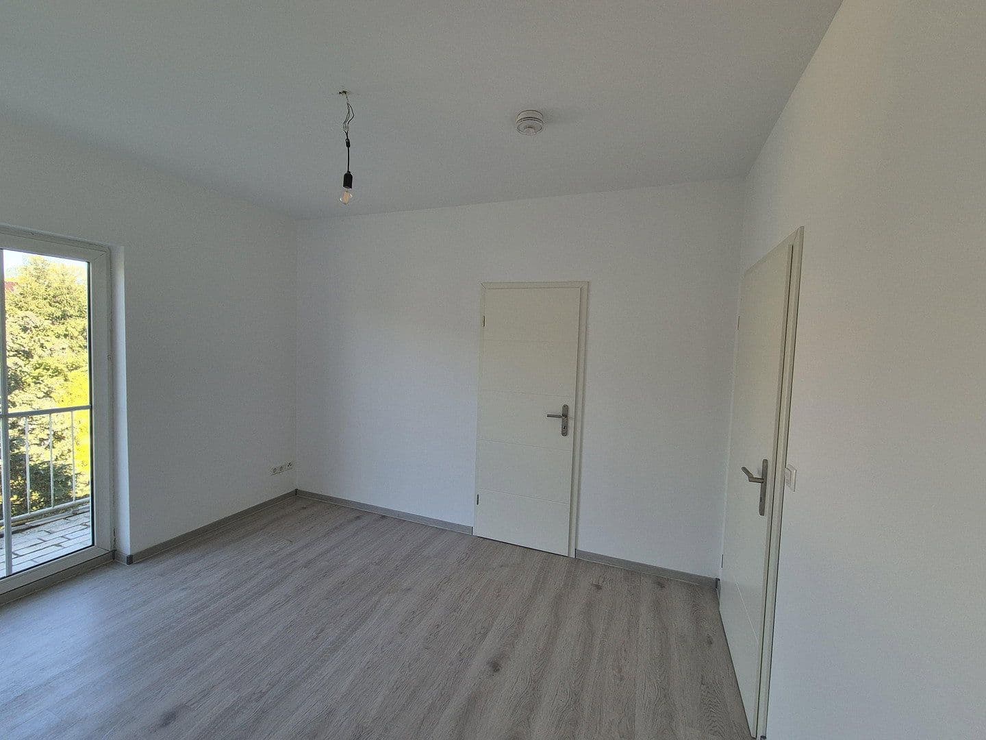 Prodej bytu 2+1 45 m², Neuenhagen bei Berlin, Braniborsko Prodej bytu 2+1 45 m², Neuenhagen bei Berlin, Braniborsko
