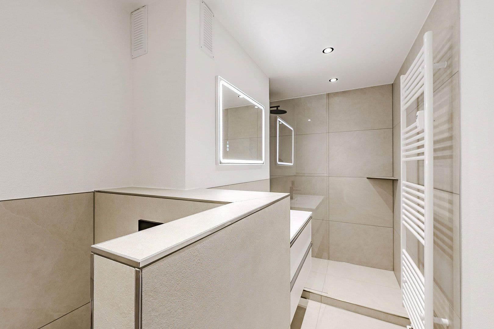 Prodej bytu 2+kk 71 m², Asperg, Bádensko-Württembersko Prodej bytu 2+kk 71 m², Asperg, Bádensko-Württembersko