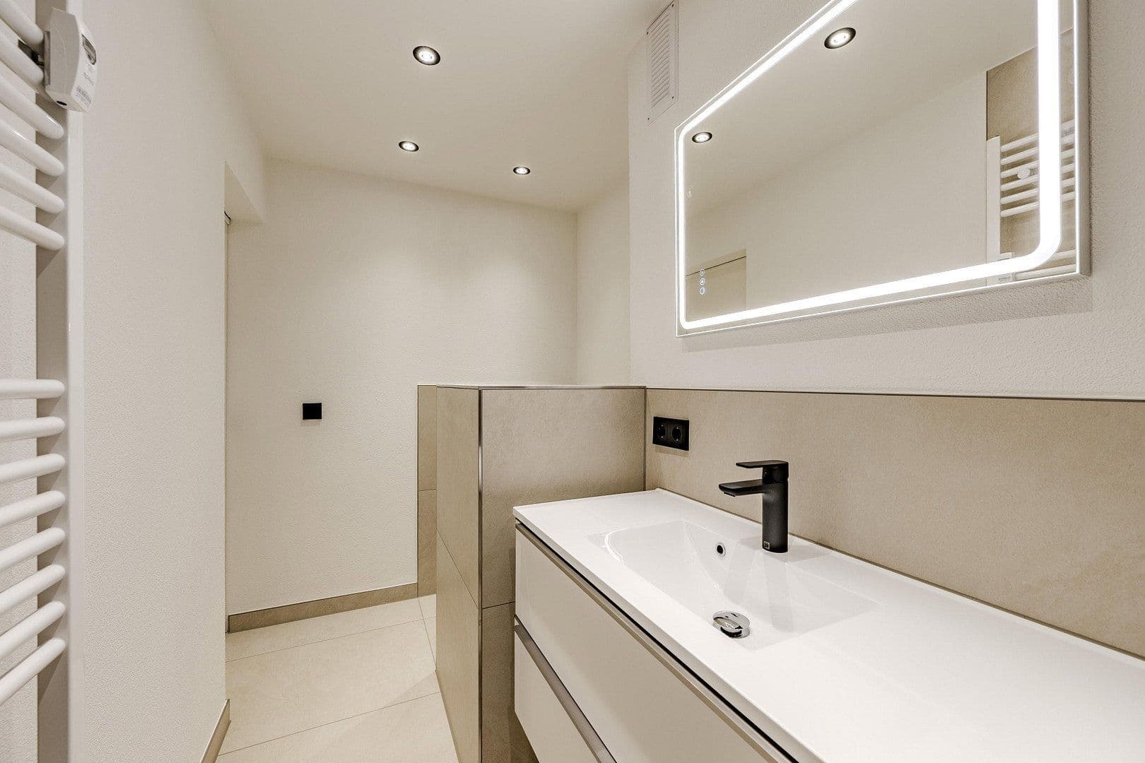 Prodej bytu 2+kk 71 m², Asperg, Bádensko-Württembersko Prodej bytu 2+kk 71 m², Asperg, Bádensko-Württembersko