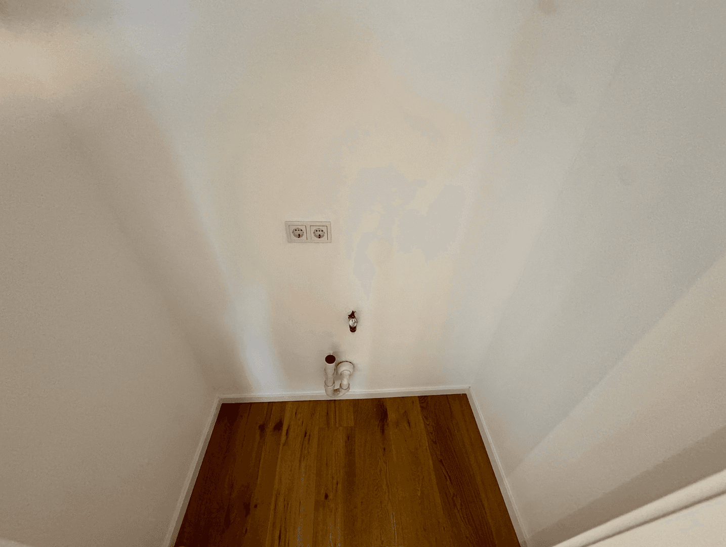 Prodej bytu 3+1 78 m², Köln, Severní Porýní-Vestfálsko Prodej bytu 3+1 78 m², Köln, Severní Porýní-Vestfálsko