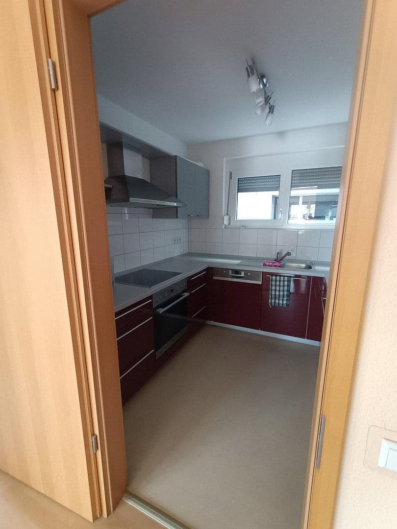Pronájem bytu 3+1 76 m², Schulstraße 15, Friolzheim, Bádensko-Württembersko Pronájem bytu 3+1 76 m², Schulstraße 15, Friolzheim, Bádensko-Württembersko