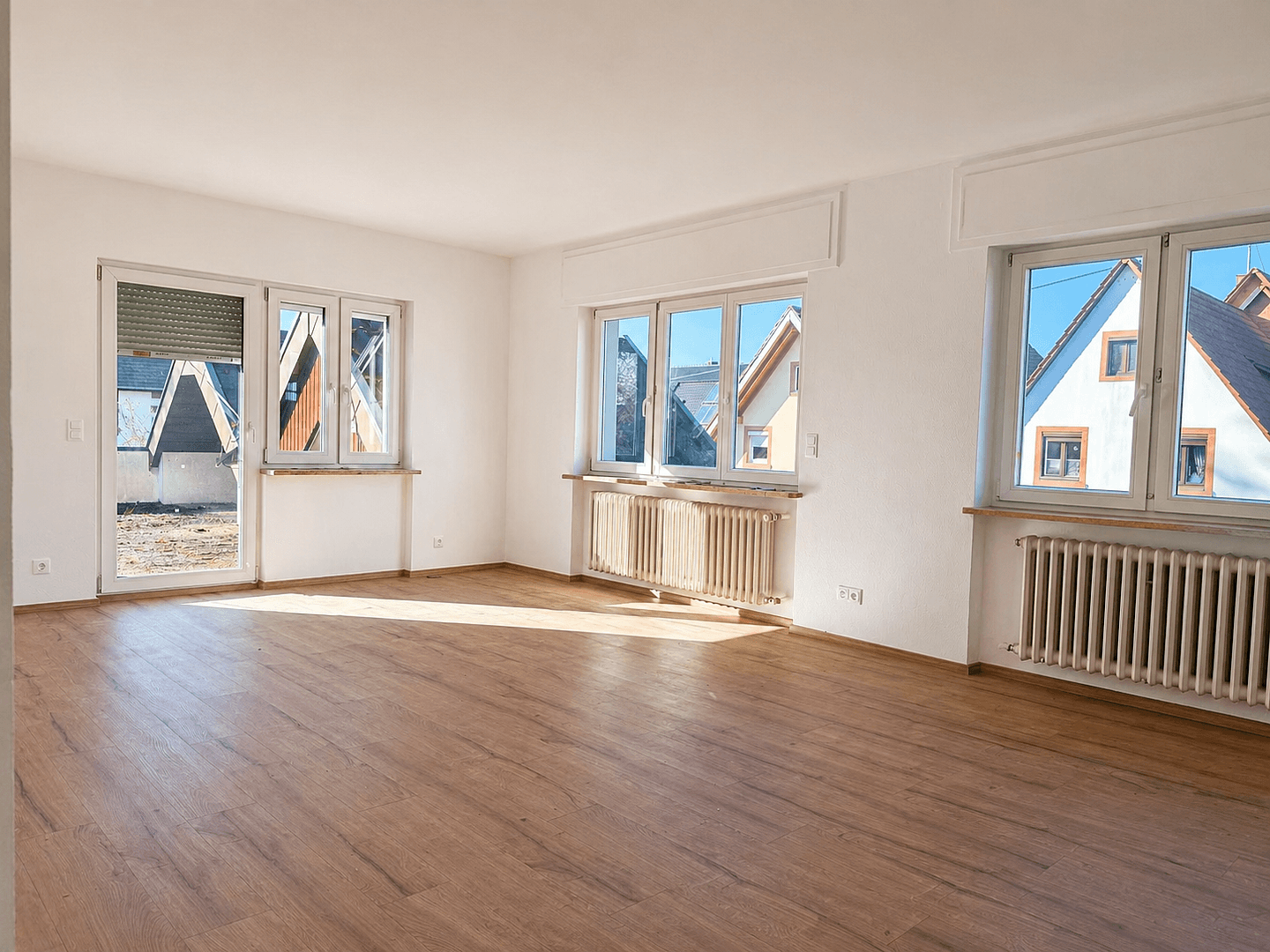 Pronájem bytu 4+1 138 m², Kappel-Grafenhausen, Bádensko-Württembersko Pronájem bytu 4+1 138 m², Kappel-Grafenhausen, Bádensko-Württembersko