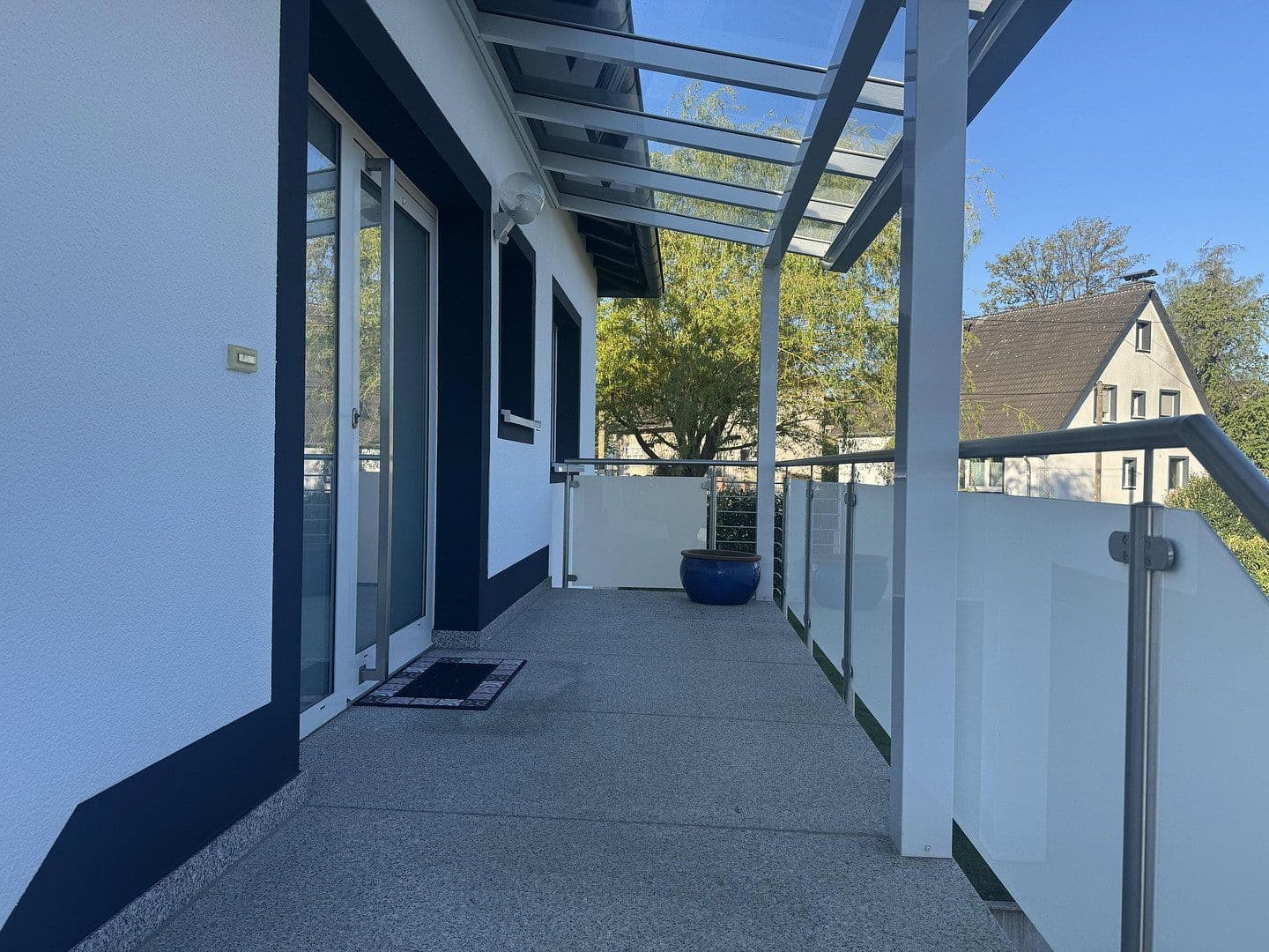 Prodej domu 174 m², pozemek 927 m², Asbach, Porýní-Falc Prodej domu 174 m², pozemek 927 m², Asbach, Porýní-Falc