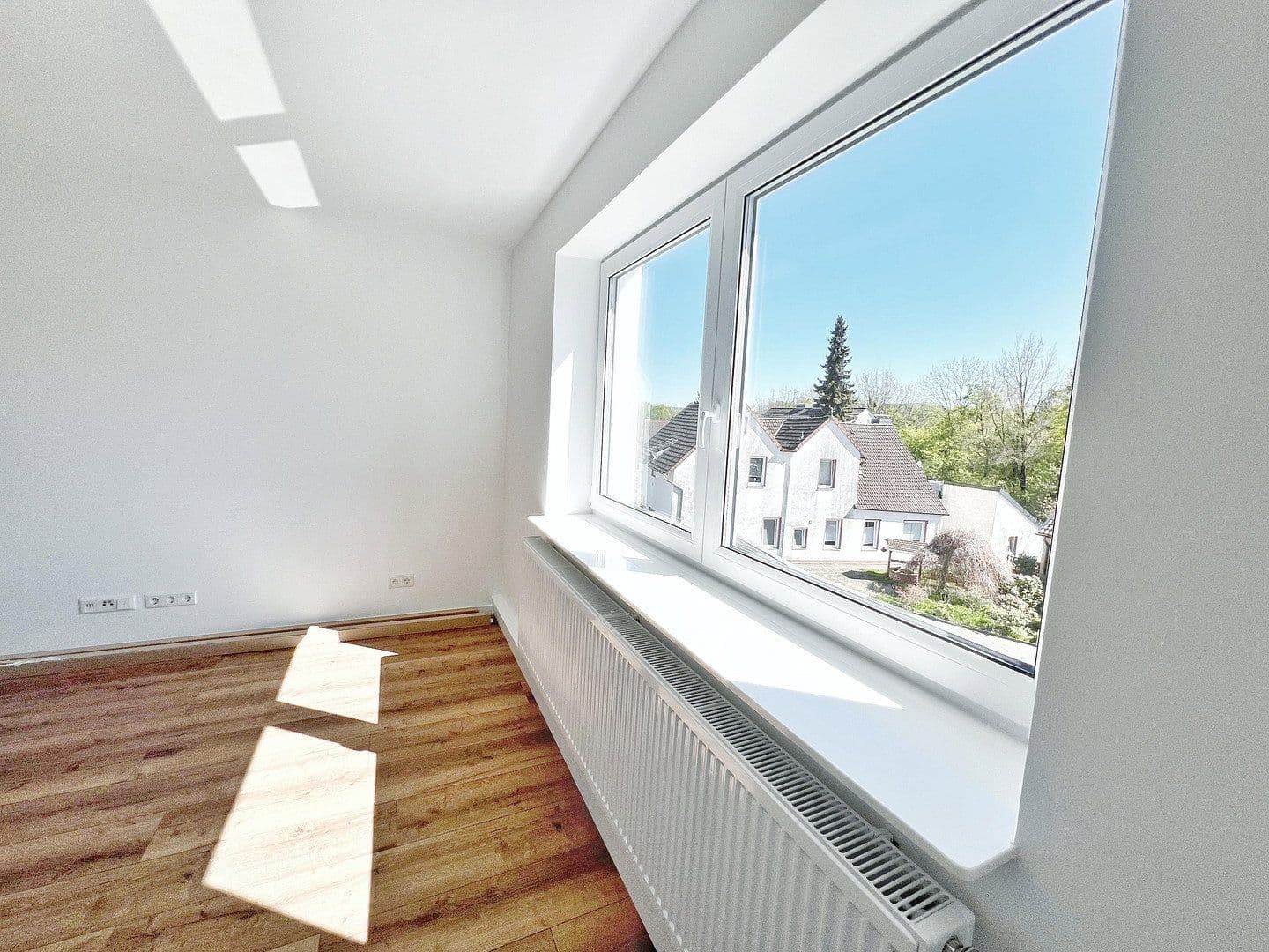 Pronájem bytu 3+1 75 m², Haller Weg 63, Bielefeld, Severní Porýní-Vestfálsko Pronájem bytu 3+1 75 m², Haller Weg 63, Bielefeld, Severní Porýní-Vestfálsko
