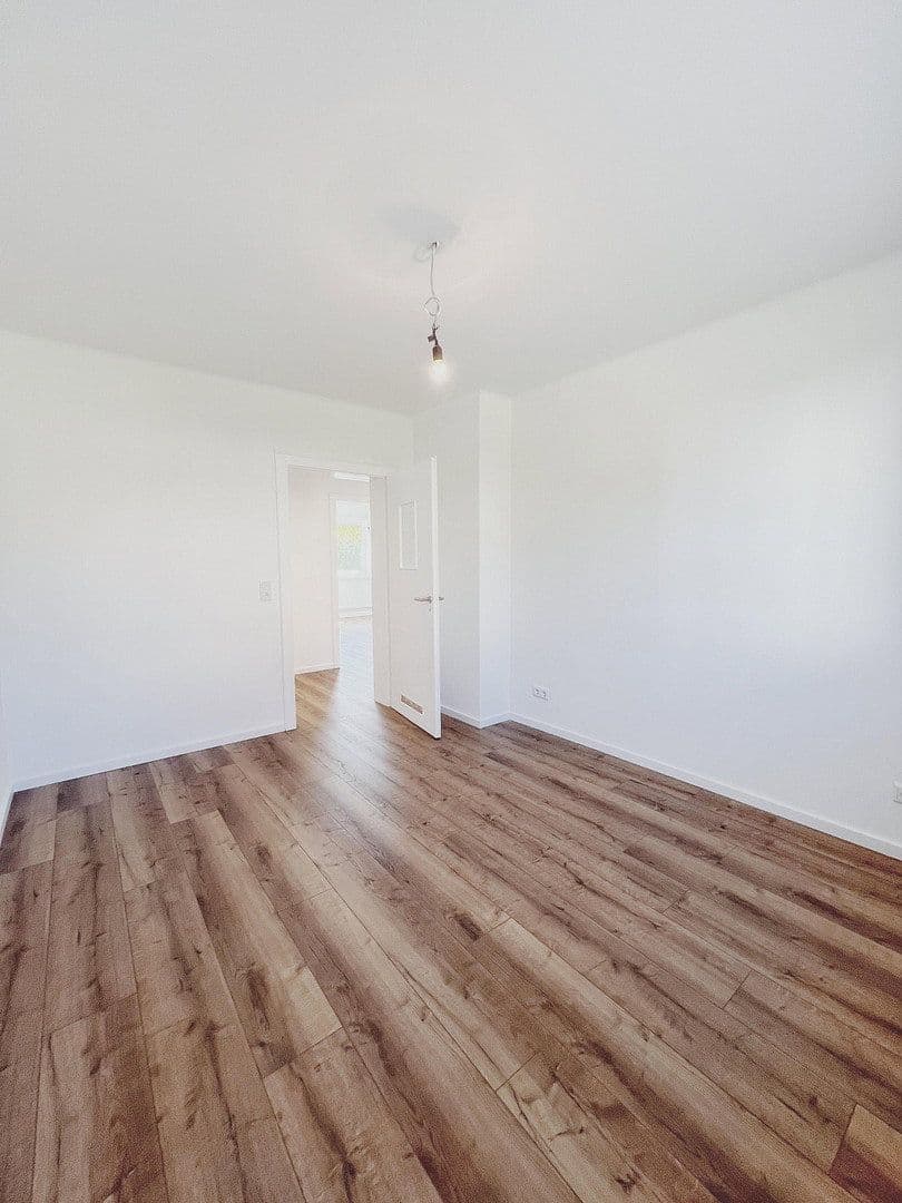 Pronájem bytu 3+1 75 m², Haller Weg 63, Bielefeld, Severní Porýní-Vestfálsko Pronájem bytu 3+1 75 m², Haller Weg 63, Bielefeld, Severní Porýní-Vestfálsko