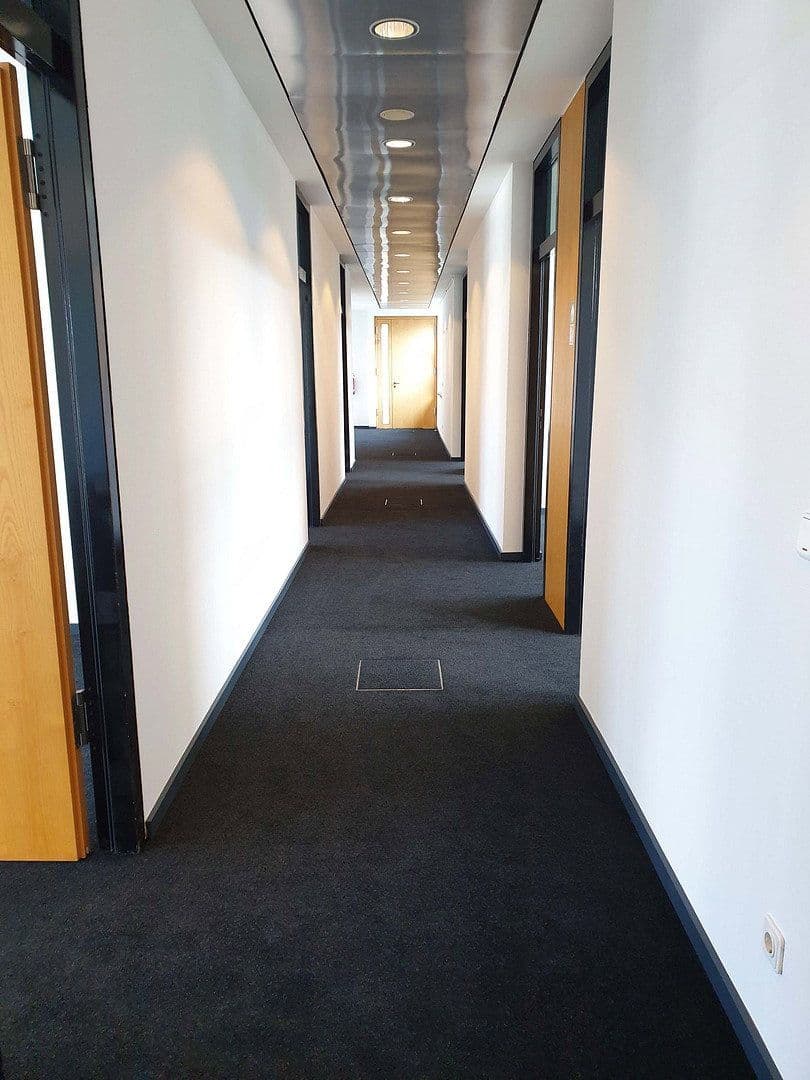 Pronájem kanceláře 251 m², Kurfürstendamm 40, Berlin Charlottenburg Wilmersdorf, Berlín Pronájem kanceláře 251 m², Kurfürstendamm 40, Berlin Charlottenburg Wilmersdorf, Berlín