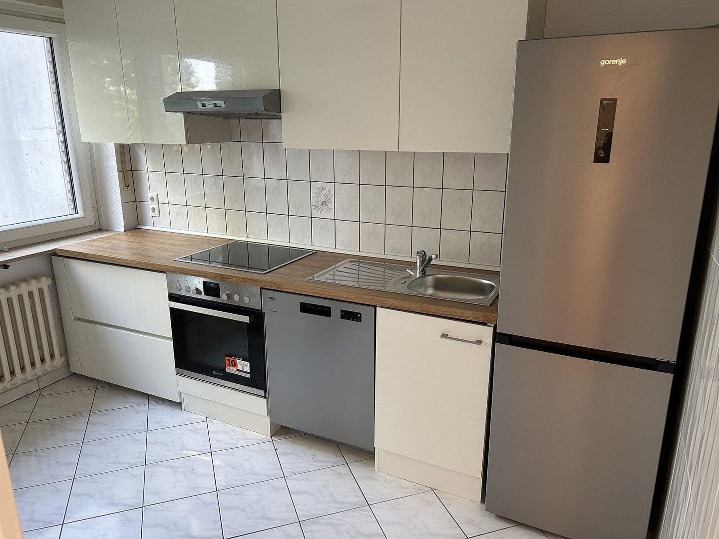 Pronájem bytu 3+1 82 m², Memelweg 1-19, Bonn, Severní Porýní-Vestfálsko Pronájem bytu 3+1 82 m², Memelweg 1-19, Bonn, Severní Porýní-Vestfálsko