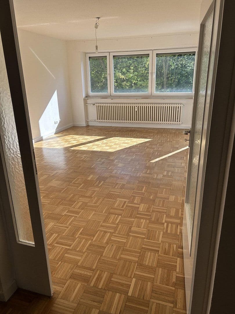 Pronájem bytu 3+1 82 m², Memelweg 1-19, Bonn, Severní Porýní-Vestfálsko Pronájem bytu 3+1 82 m², Memelweg 1-19, Bonn, Severní Porýní-Vestfálsko
