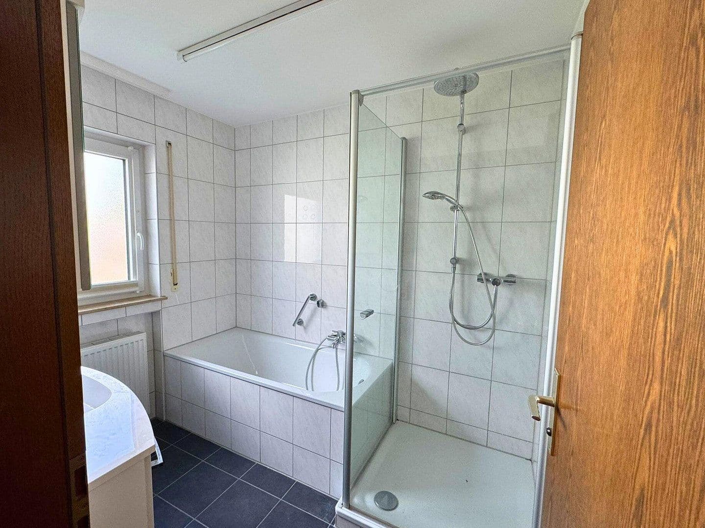 Pronájem bytu 3+1 73 m², Machtolsheimer Weg 4, Laichingen, Bádensko-Württembersko Pronájem bytu 3+1 73 m², Machtolsheimer Weg 4, Laichingen, Bádensko-Württembersko