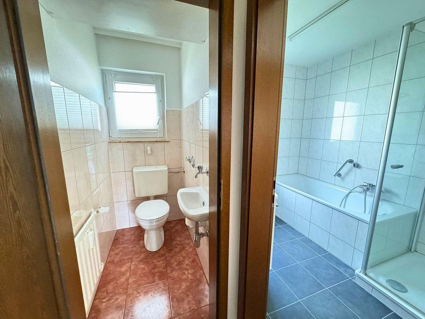Pronájem bytu 3+1 73 m², Machtolsheimer Weg 4, Laichingen, Bádensko-Württembersko Pronájem bytu 3+1 73 m², Machtolsheimer Weg 4, Laichingen, Bádensko-Württembersko