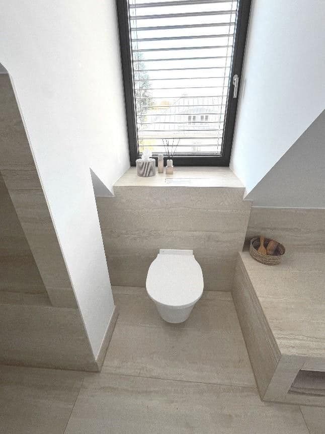 Prodej domu 234 m², pozemek 298 m², Oberschlesische Straße 20a, München, Bavorsko Prodej domu 234 m², pozemek 298 m², Oberschlesische Straße 20a, München, Bavorsko