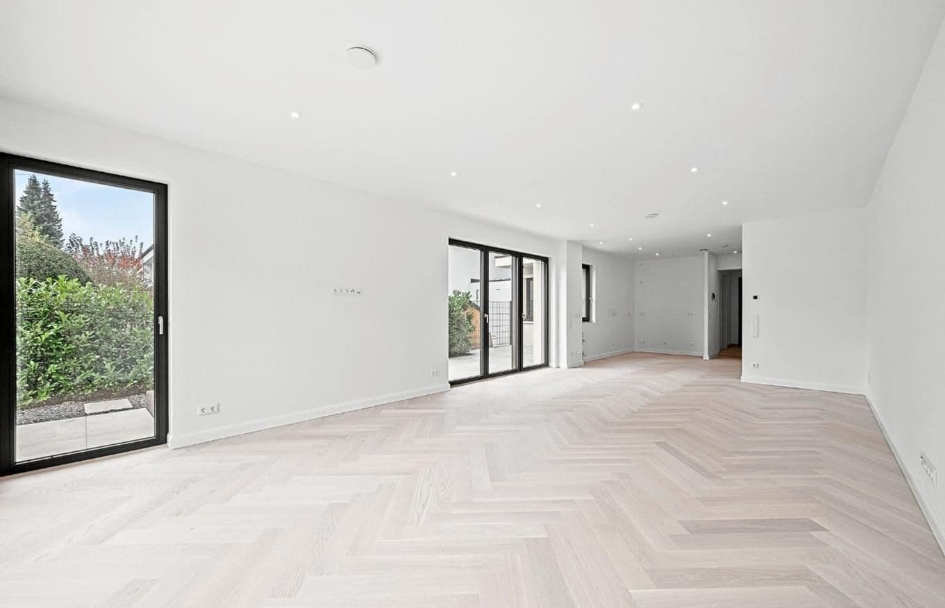 Prodej domu 234 m², pozemek 298 m², Oberschlesische Straße 20a, München, Bavorsko Prodej domu 234 m², pozemek 298 m², Oberschlesische Straße 20a, München, Bavorsko