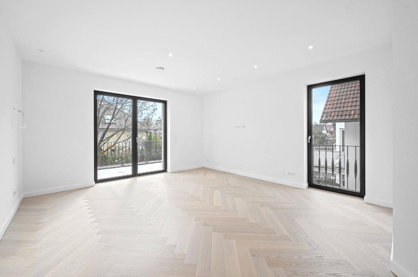 Prodej domu 234 m², pozemek 298 m², Oberschlesische Straße 20a, München, Bavorsko Prodej domu 234 m², pozemek 298 m², Oberschlesische Straße 20a, München, Bavorsko