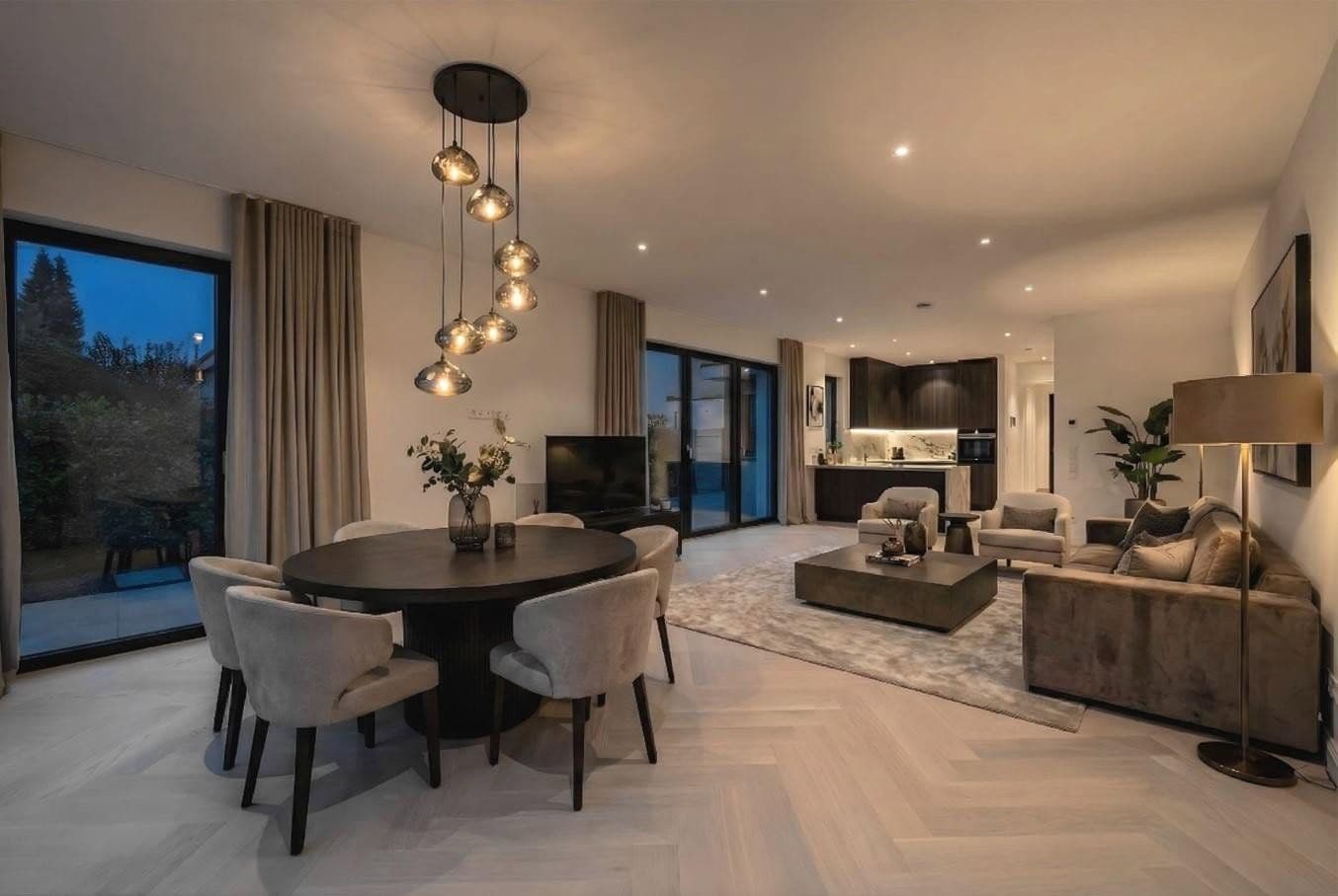 Prodej domu 234 m², pozemek 298 m², Oberschlesische Straße 20a, München, Bavorsko Prodej domu 234 m², pozemek 298 m², Oberschlesische Straße 20a, München, Bavorsko