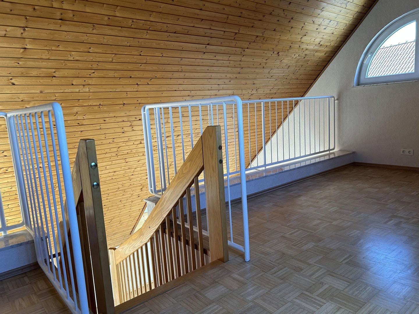 Prodej bytu 2+kk 73 m², Frankfurt am Main, Hessen Prodej bytu 2+kk 73 m², Frankfurt am Main, Hessen