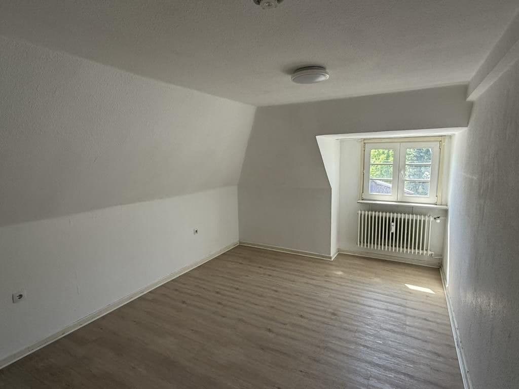 Pronájem bytu 3+1 56 m², Weißenthurm, Porýní-Falc Pronájem bytu 3+1 56 m², Weißenthurm, Porýní-Falc