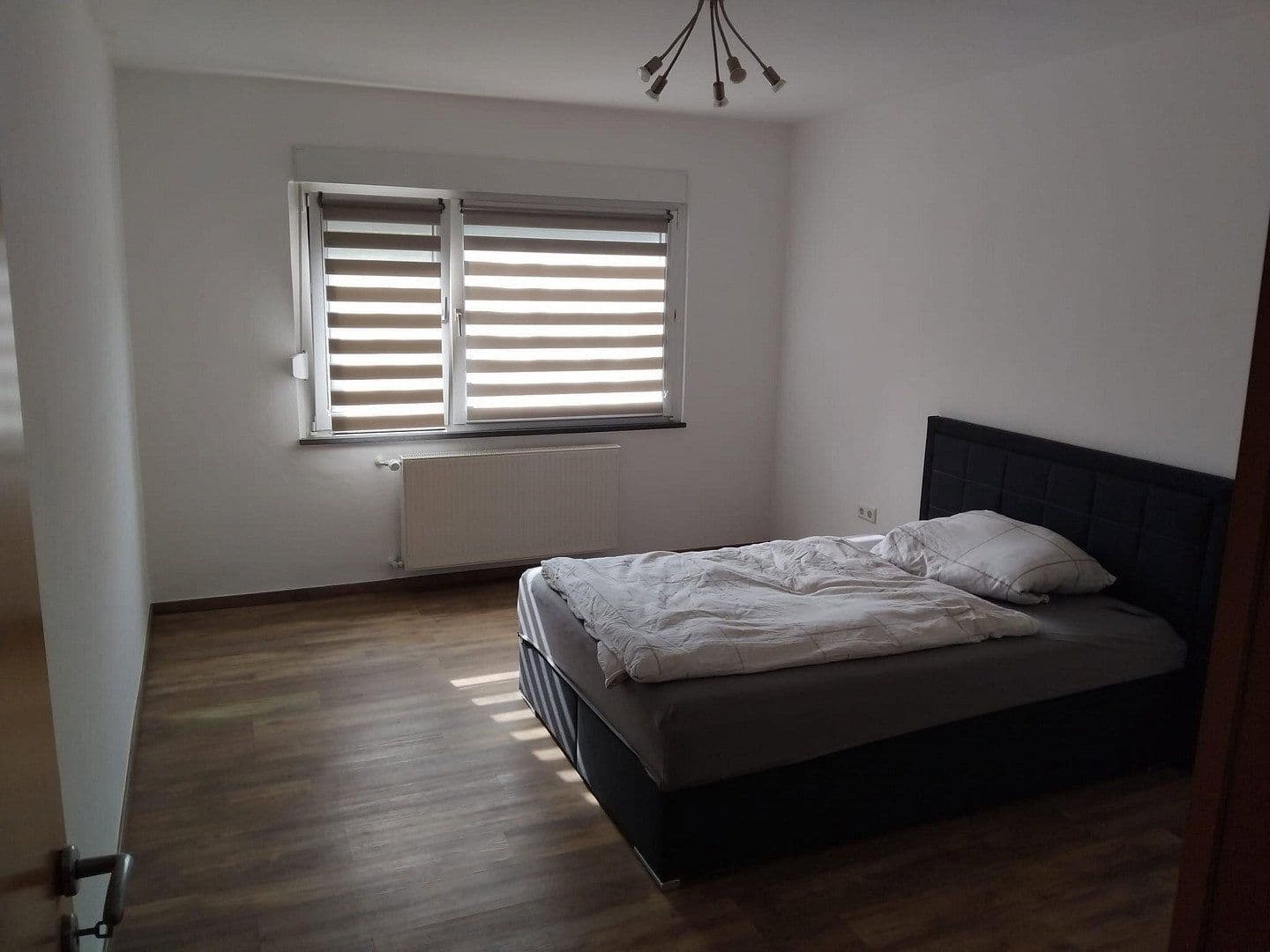 Pronájem bytu 3+1 64 m², Hafenstr. 16, Duisburg, Severní Porýní-Vestfálsko Pronájem bytu 3+1 64 m², Hafenstr. 16, Duisburg, Severní Porýní-Vestfálsko