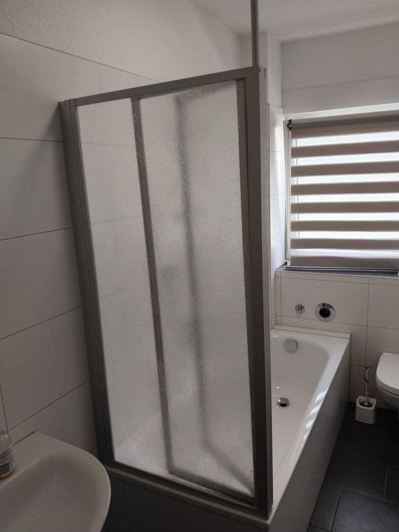 Pronájem bytu 3+1 64 m², Hafenstr. 16, Duisburg, Severní Porýní-Vestfálsko Pronájem bytu 3+1 64 m², Hafenstr. 16, Duisburg, Severní Porýní-Vestfálsko