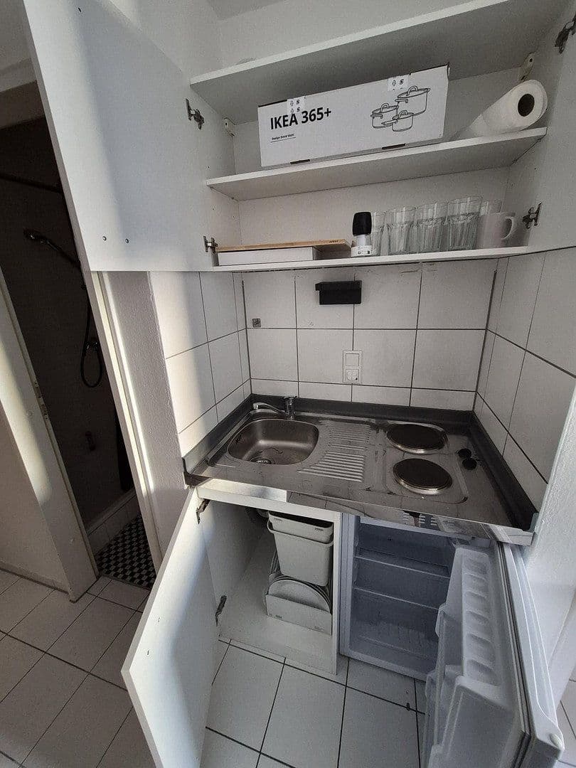 Pronájem bytu 1+1 20 m², L2 5-6, Mannheim, Bádensko-Württembersko Pronájem bytu 1+1 20 m², L2 5-6, Mannheim, Bádensko-Württembersko