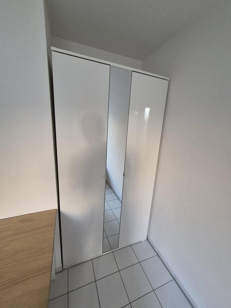 Pronájem bytu 1+1 20 m², L2 5-6, Mannheim, Bádensko-Württembersko Pronájem bytu 1+1 20 m², L2 5-6, Mannheim, Bádensko-Württembersko