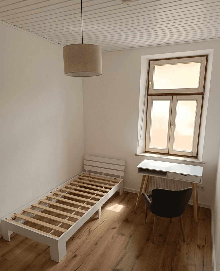 Pronájem bytu 3+1 56 m², Augsburg, Bavorsko Pronájem bytu 3+1 56 m², Augsburg, Bavorsko