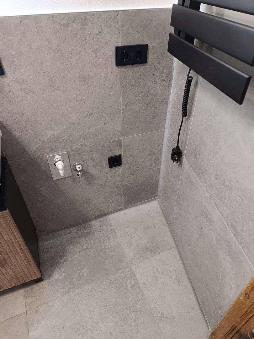 Pronájem bytu 3+1 56 m², Augsburg, Bavorsko Pronájem bytu 3+1 56 m², Augsburg, Bavorsko