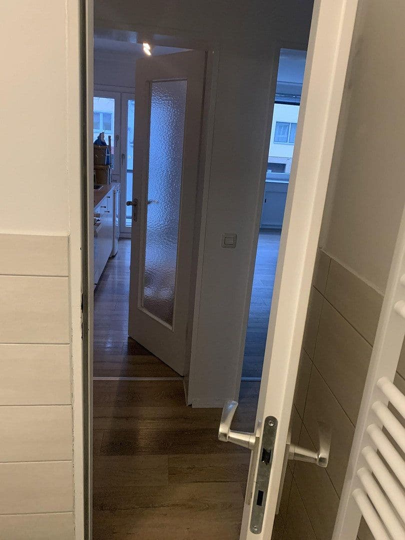 Pronájem bytu 2+1 55 m², Mendelssohnstr. 16, Düsseldorf, Severní Porýní-Vestfálsko Pronájem bytu 2+1 55 m², Mendelssohnstr. 16, Düsseldorf, Severní Porýní-Vestfálsko
