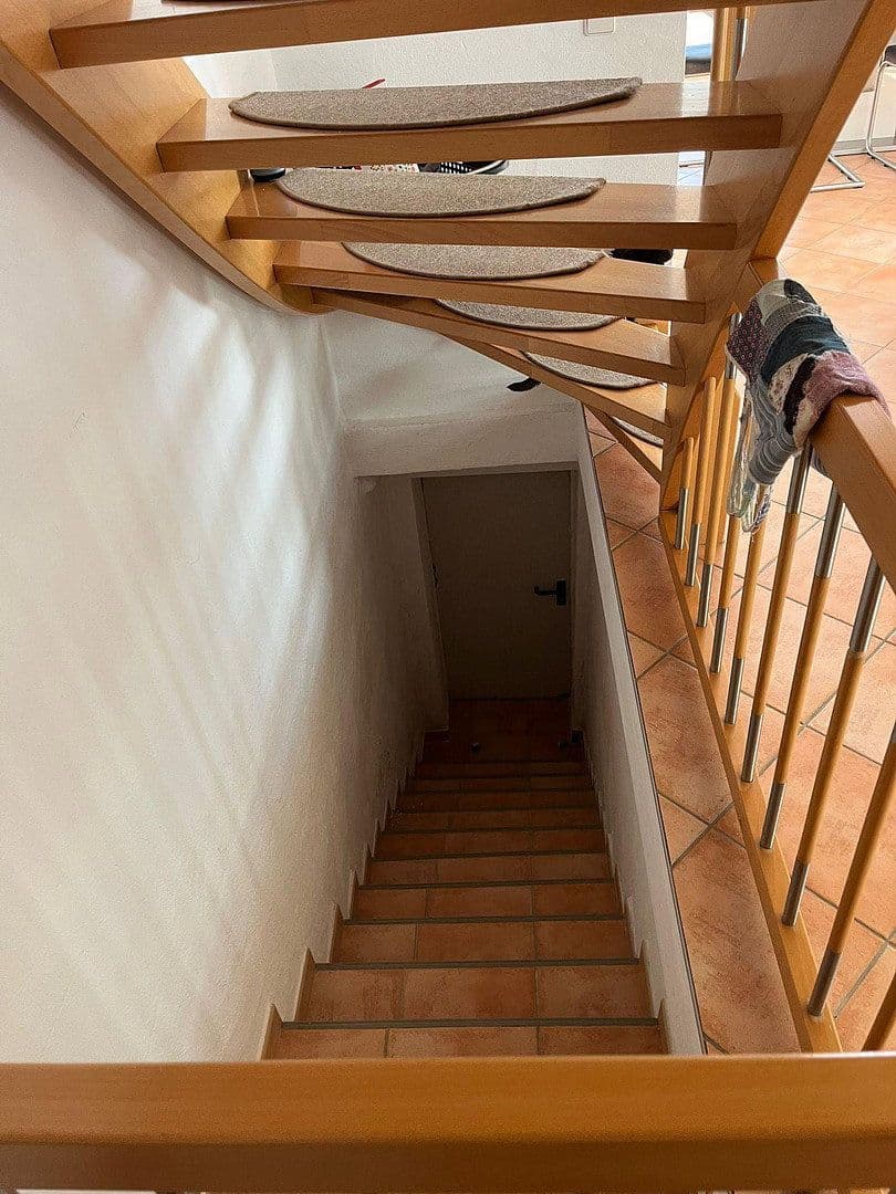 Prodej domu 137 m², pozemek 423 m², Schopfloch, Bádensko-Württembersko Prodej domu 137 m², pozemek 423 m², Schopfloch, Bádensko-Württembersko