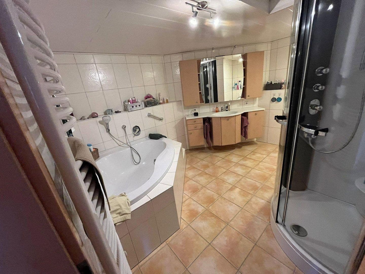 Prodej domu 137 m², pozemek 423 m², Schopfloch, Bádensko-Württembersko Prodej domu 137 m², pozemek 423 m², Schopfloch, Bádensko-Württembersko