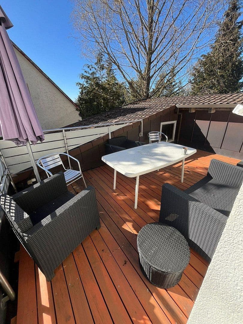 Prodej domu 137 m², pozemek 423 m², Schopfloch, Bádensko-Württembersko Prodej domu 137 m², pozemek 423 m², Schopfloch, Bádensko-Württembersko