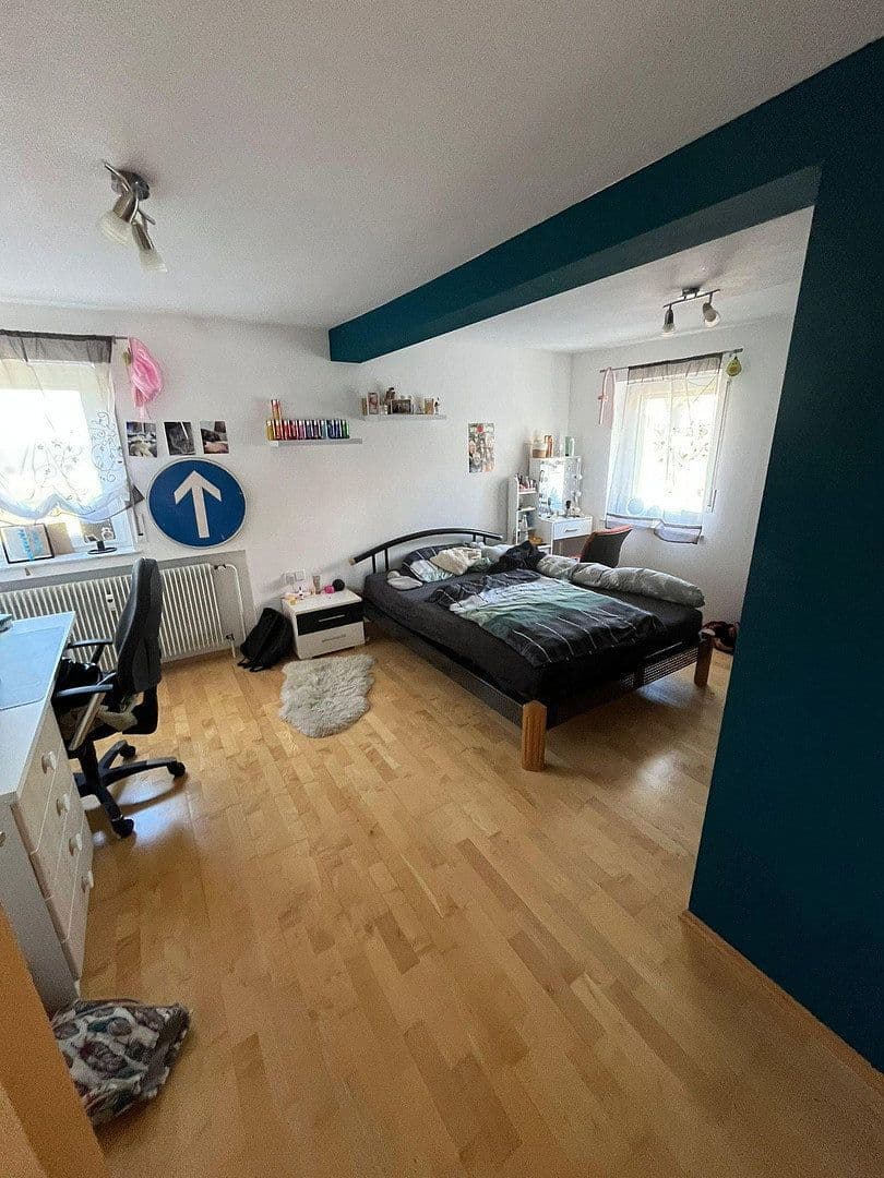 Prodej domu 137 m², pozemek 423 m², Schopfloch, Bádensko-Württembersko Prodej domu 137 m², pozemek 423 m², Schopfloch, Bádensko-Württembersko