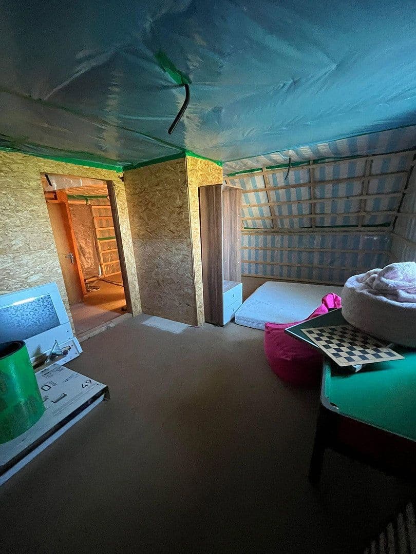 Prodej domu 137 m², pozemek 423 m², Schopfloch, Bádensko-Württembersko Prodej domu 137 m², pozemek 423 m², Schopfloch, Bádensko-Württembersko