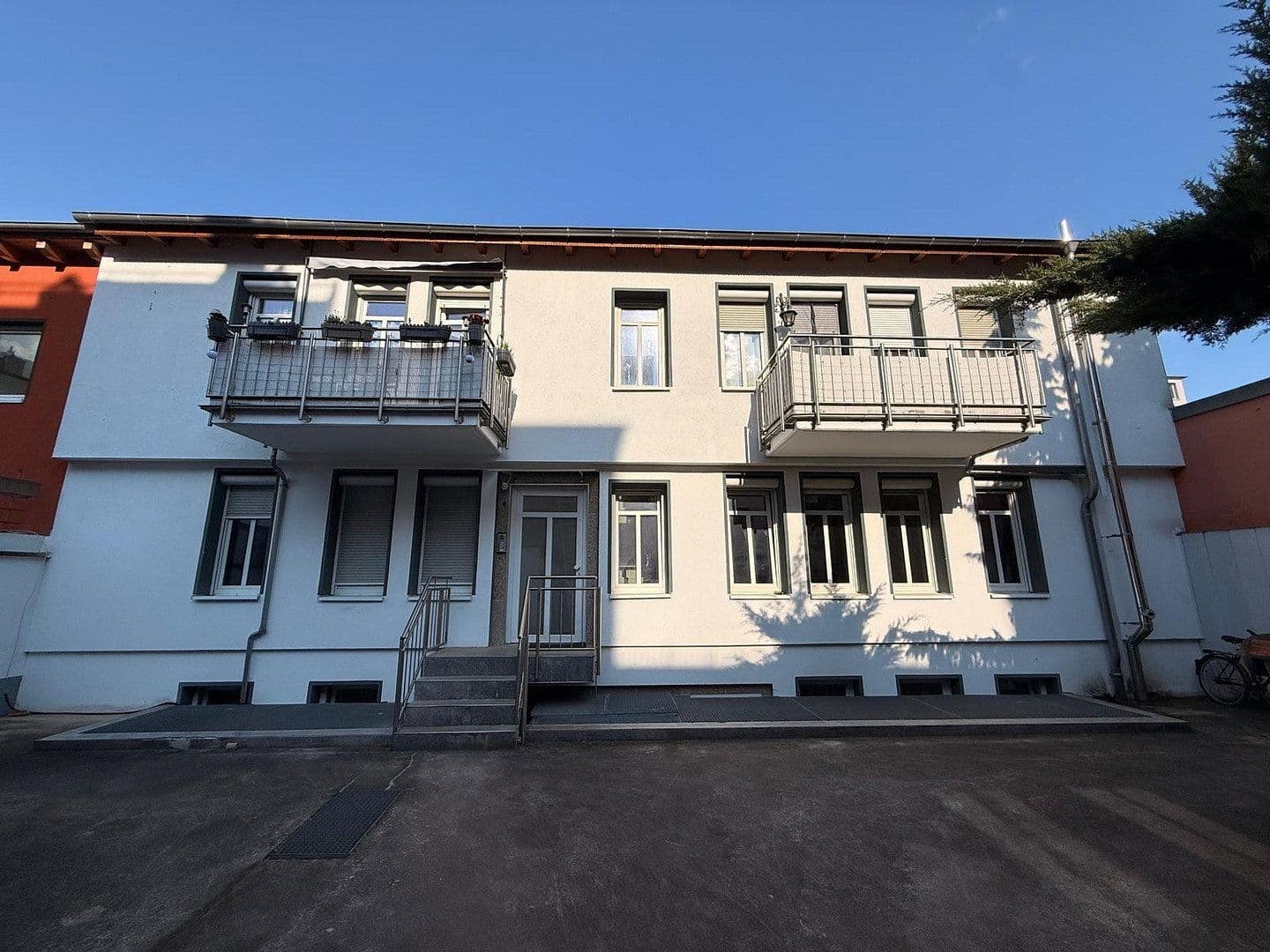 Prodej domu 700 m², pozemek 520 m², Frankfurt am Main, Hessen Prodej domu 700 m², pozemek 520 m², Frankfurt am Main, Hessen