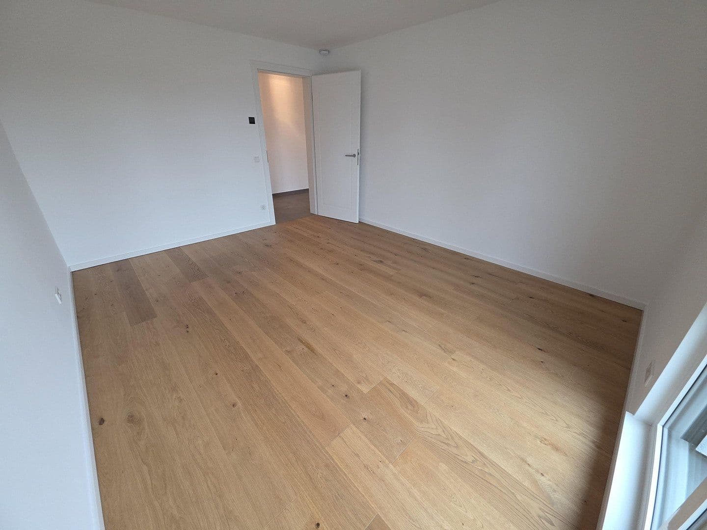 Pronájem bytu 3+1 110 m², Hilden, Severní Porýní-Vestfálsko Pronájem bytu 3+1 110 m², Hilden, Severní Porýní-Vestfálsko