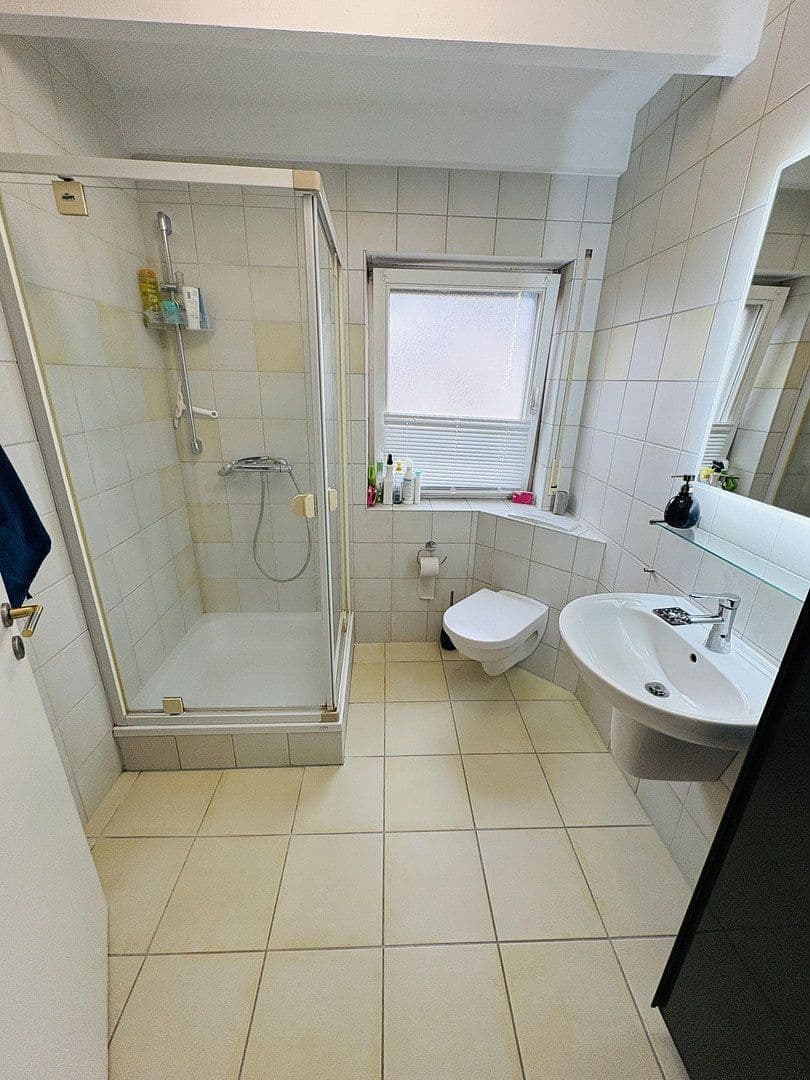 Prodej domu 184 m², pozemek 423 m², St. Georg-Str.4A, Eschbach, Bádensko-Württembersko Prodej domu 184 m², pozemek 423 m², St. Georg-Str.4A, Eschbach, Bádensko-Württembersko