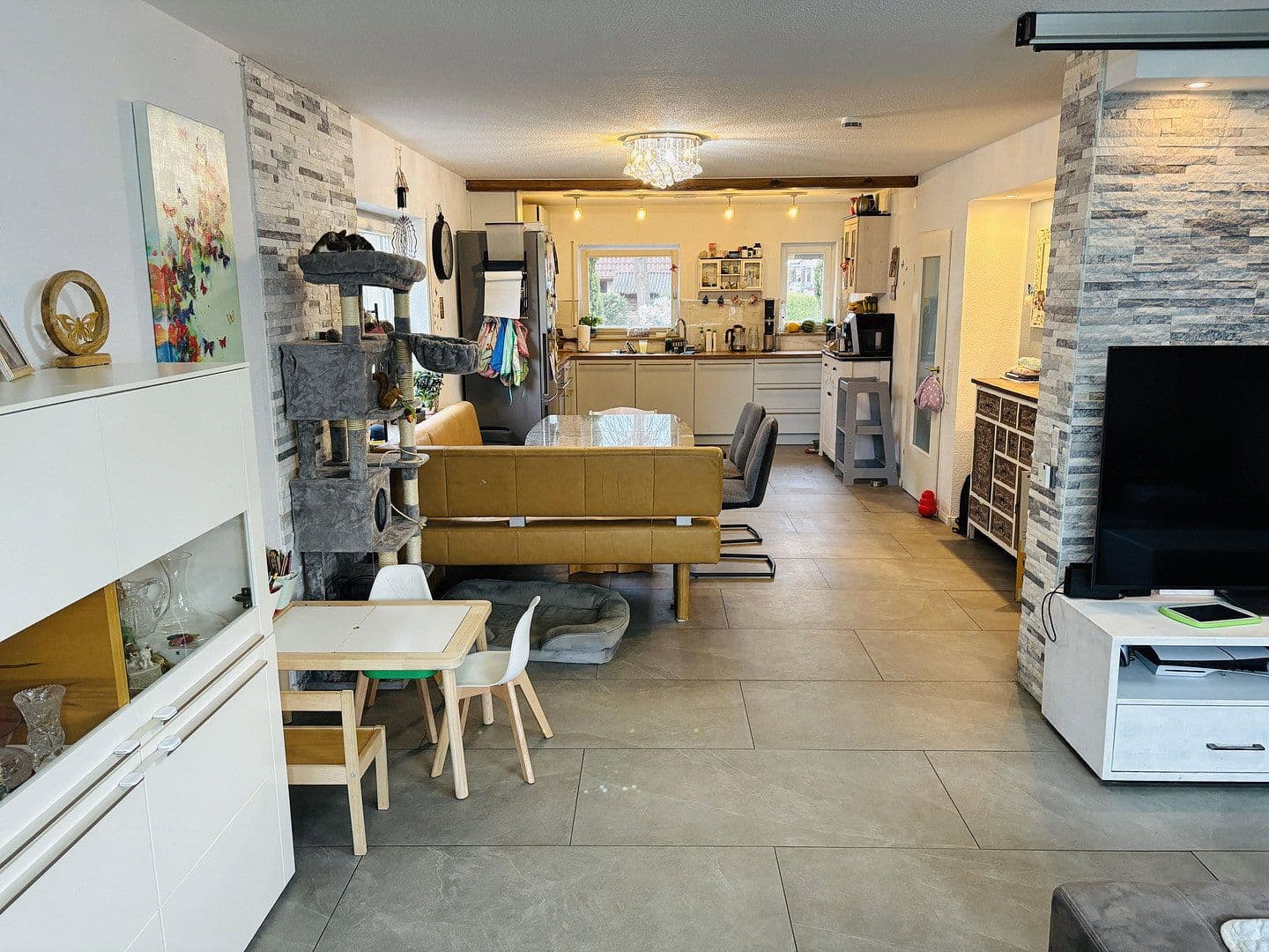 Prodej domu 184 m², pozemek 423 m², St. Georg-Str.4A, Eschbach, Bádensko-Württembersko Prodej domu 184 m², pozemek 423 m², St. Georg-Str.4A, Eschbach, Bádensko-Württembersko