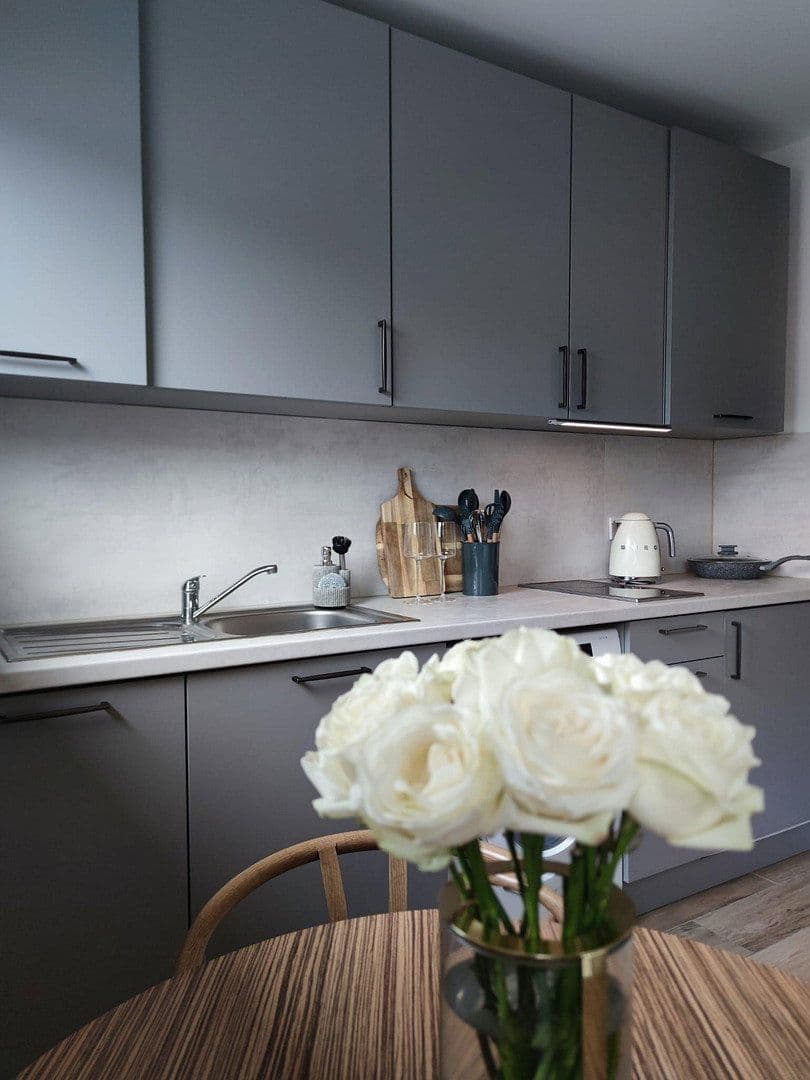 Pronájem bytu 1+1 23 m², Emser Straße 34, Frankfurt Am Main, Hessen Pronájem bytu 1+1 23 m², Emser Straße 34, Frankfurt Am Main, Hessen