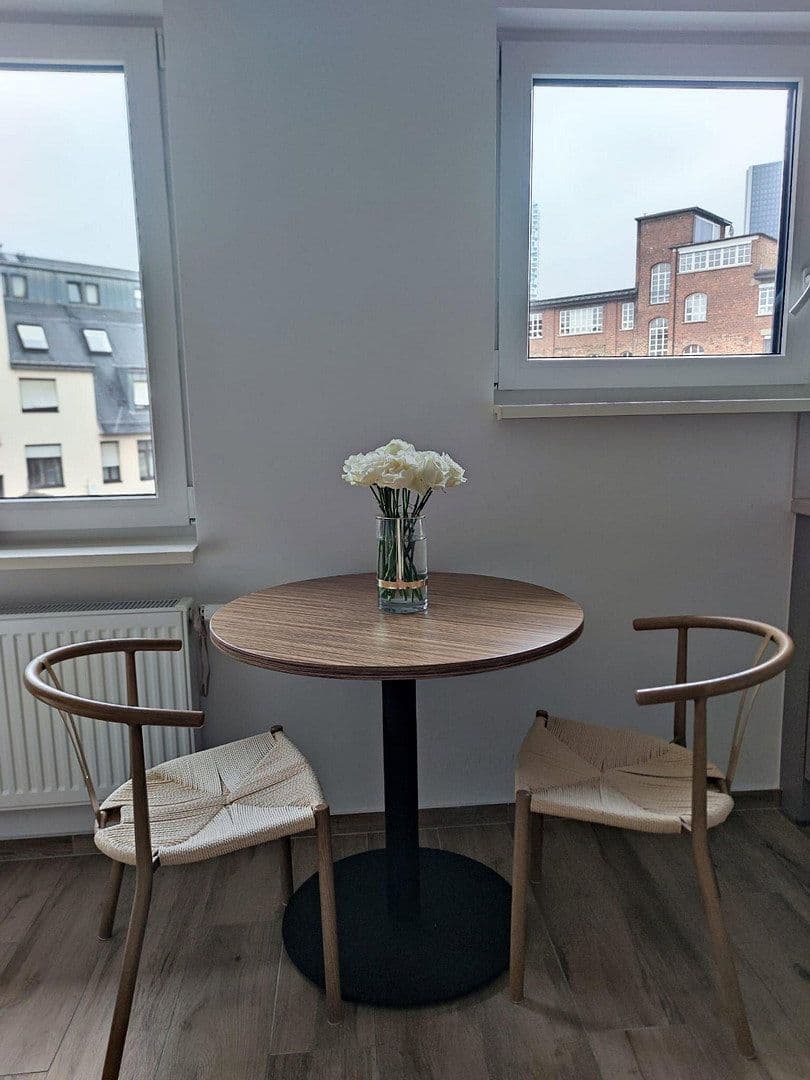 Pronájem bytu 1+1 23 m², Emser Straße 34, Frankfurt Am Main, Hessen Pronájem bytu 1+1 23 m², Emser Straße 34, Frankfurt Am Main, Hessen
