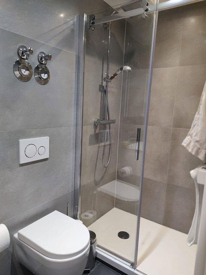 Pronájem bytu 1+1 23 m², Emser Straße 34, Frankfurt Am Main, Hessen Pronájem bytu 1+1 23 m², Emser Straße 34, Frankfurt Am Main, Hessen
