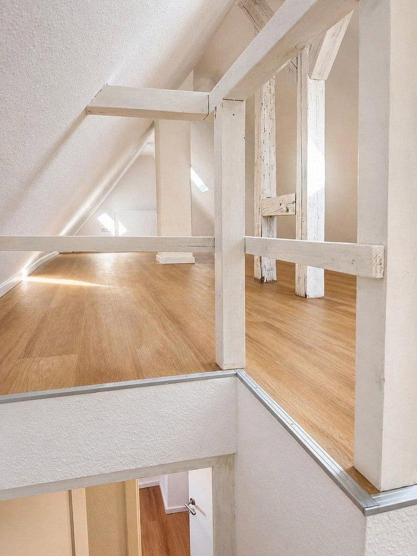 Pronájem bytu 3+1 58 m², Stuttgart, Bádensko-Württembersko Pronájem bytu 3+1 58 m², Stuttgart, Bádensko-Württembersko