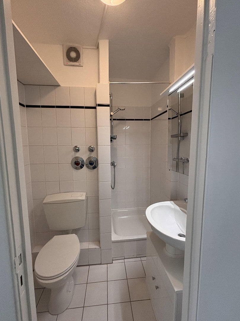 Prodej bytu 1+1 26 m², Sillemstraße 39, Hamburg, Hamburg Prodej bytu 1+1 26 m², Sillemstraße 39, Hamburg, Hamburg