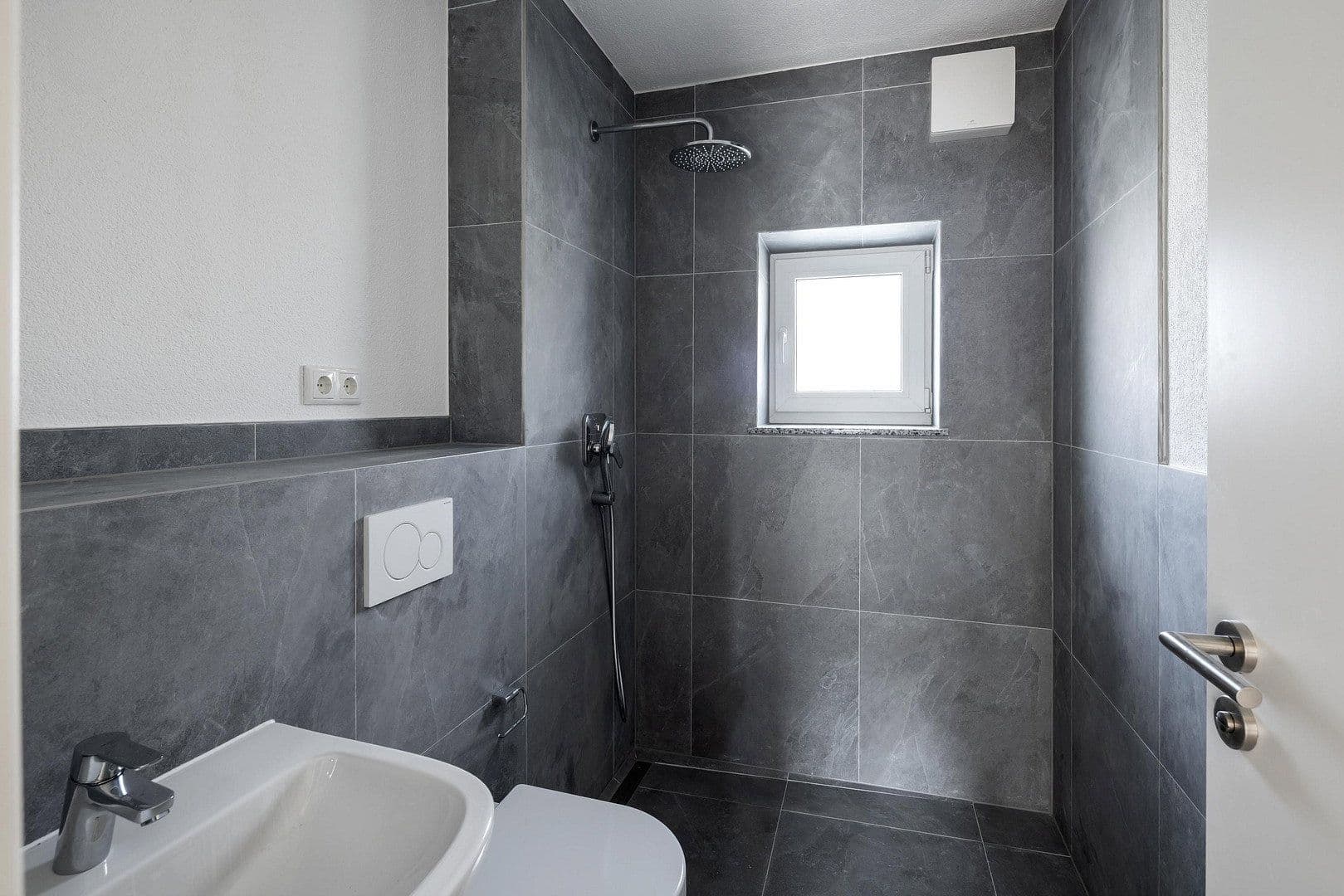 Pronájem bytu 3+1 66 m², Doktor-Enders-Straße, Hof, Bavorsko Pronájem bytu 3+1 66 m², Doktor-Enders-Straße, Hof, Bavorsko