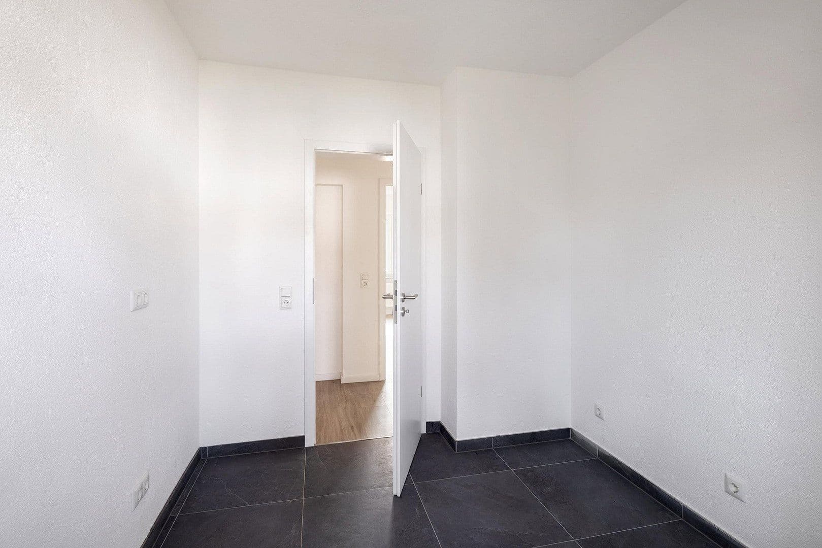 Pronájem bytu 3+1 66 m², Doktor-Enders-Straße, Hof, Bavorsko Pronájem bytu 3+1 66 m², Doktor-Enders-Straße, Hof, Bavorsko