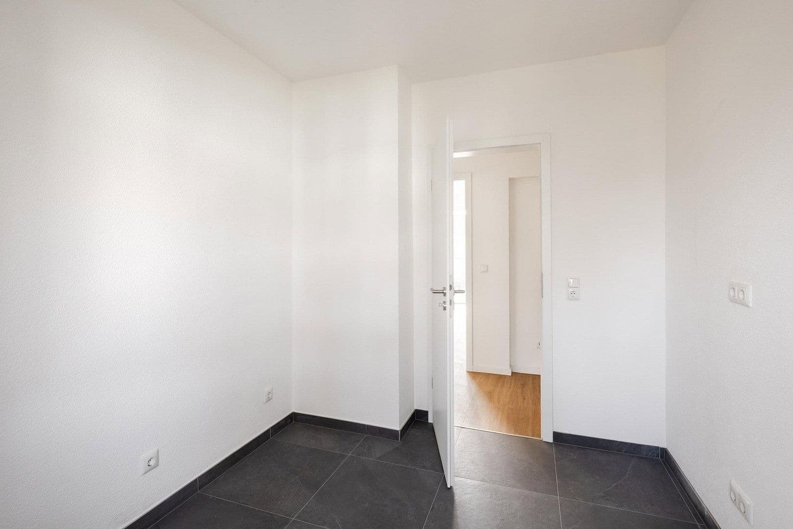 Pronájem bytu 3+1 66 m², Doktor-Enders-Straße, Hof, Bavorsko Pronájem bytu 3+1 66 m², Doktor-Enders-Straße, Hof, Bavorsko