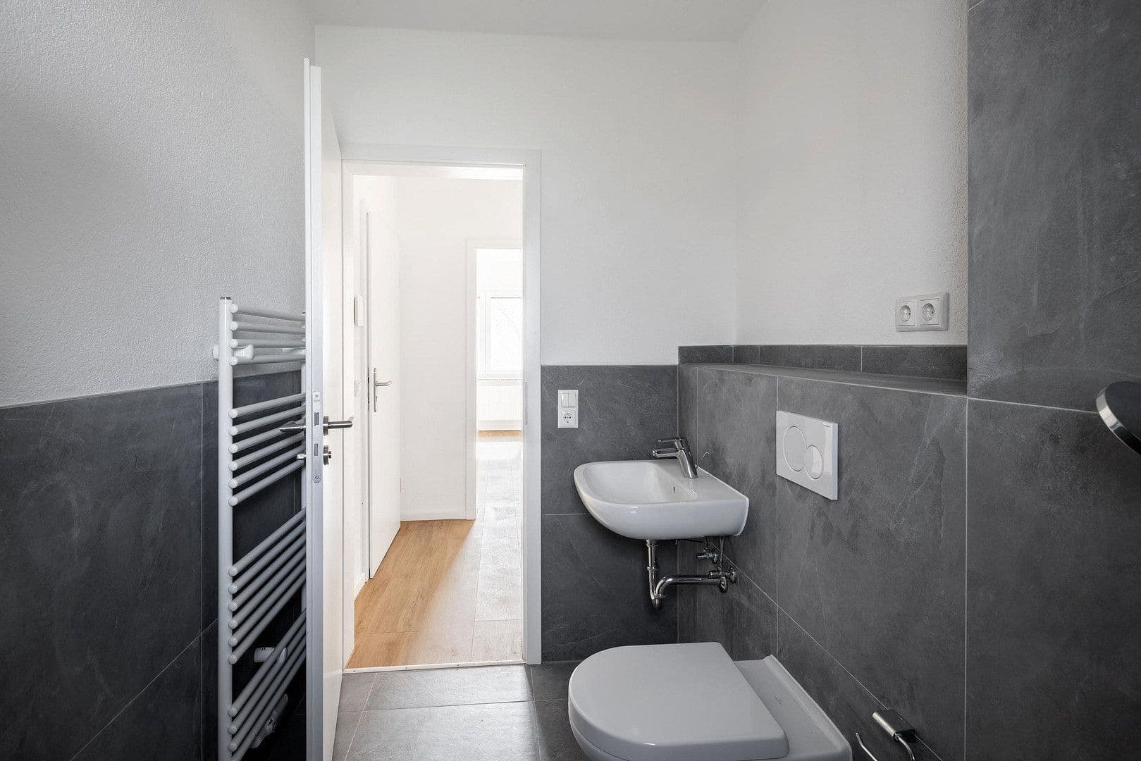 Pronájem bytu 3+1 66 m², Doktor-Enders-Straße, Hof, Bavorsko Pronájem bytu 3+1 66 m², Doktor-Enders-Straße, Hof, Bavorsko