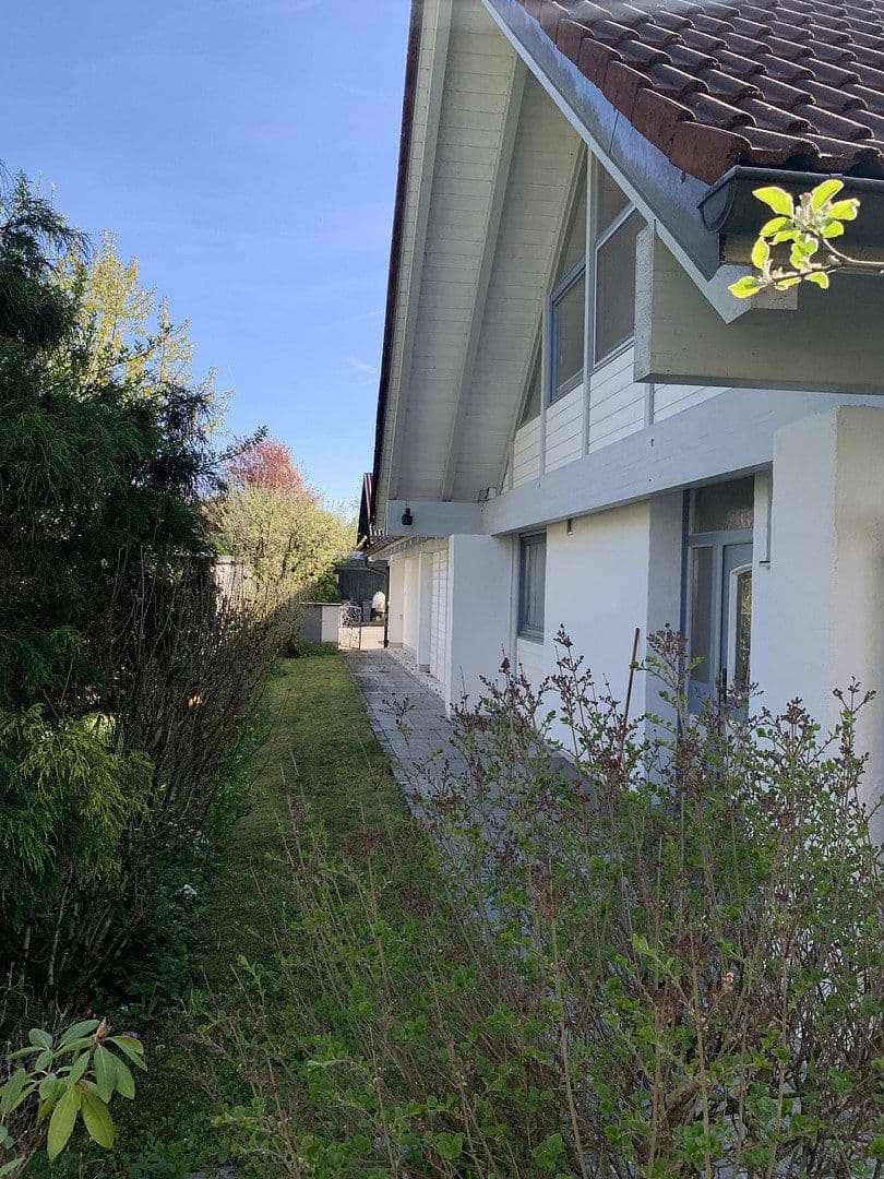 Prodej domu 113 m², pozemek 879 m², Gauting / Buchendorf, Bavorsko Prodej domu 113 m², pozemek 879 m², Gauting / Buchendorf, Bavorsko