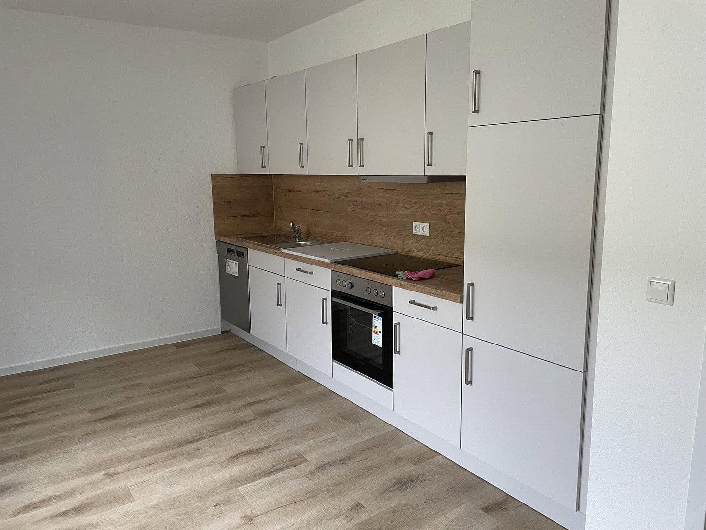 Pronájem bytu 2+1 71 m², Don-Bosco-Straße 18, Cáchy, Severní Porýní-Vestfálsko Pronájem bytu 2+1 71 m², Don-Bosco-Straße 18, Cáchy, Severní Porýní-Vestfálsko