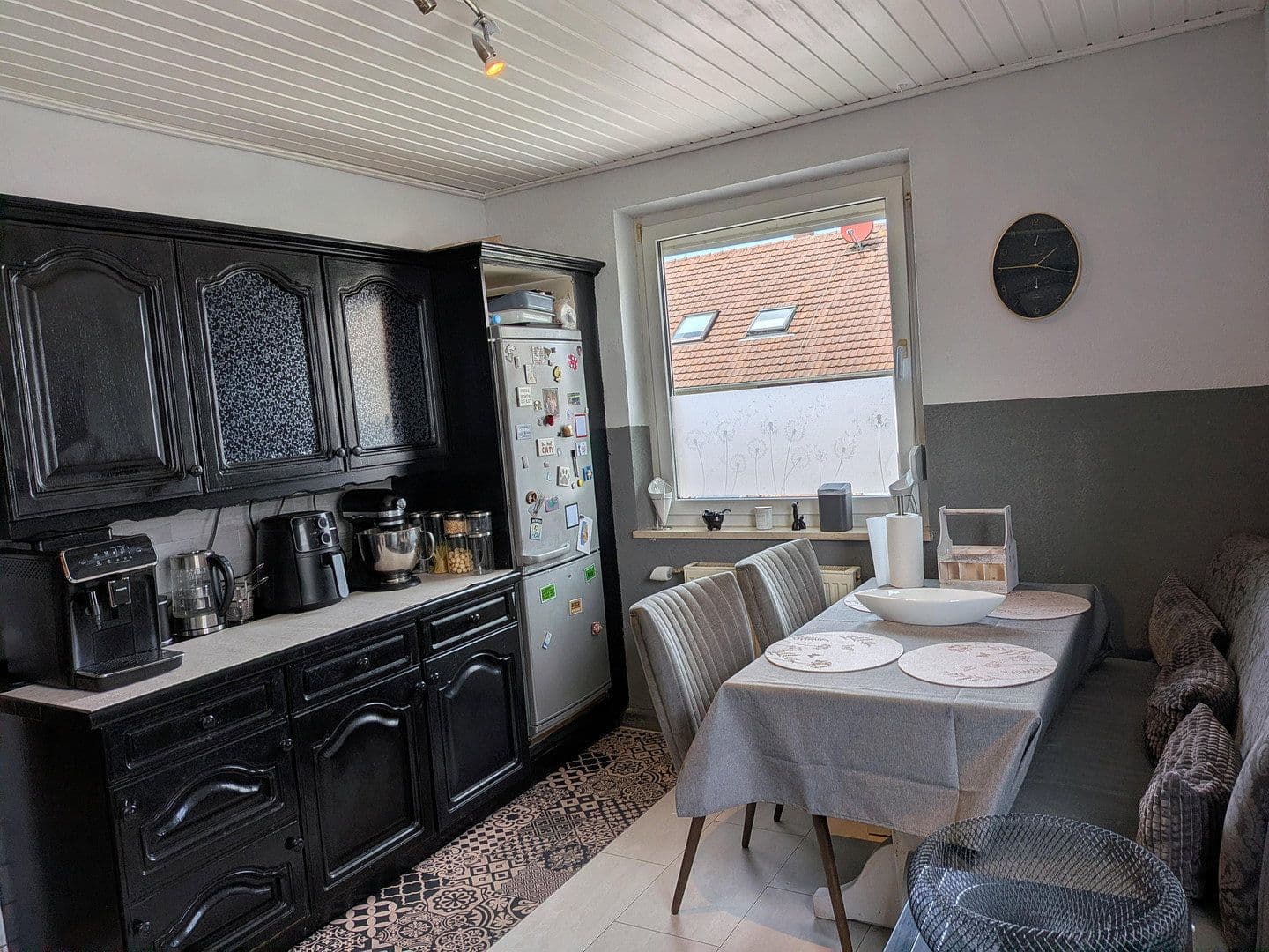 Prodej domu 142 m², pozemek 426 m², Teckstr.8, Schönaich, Bádensko-Württembersko Prodej domu 142 m², pozemek 426 m², Teckstr.8, Schönaich, Bádensko-Württembersko