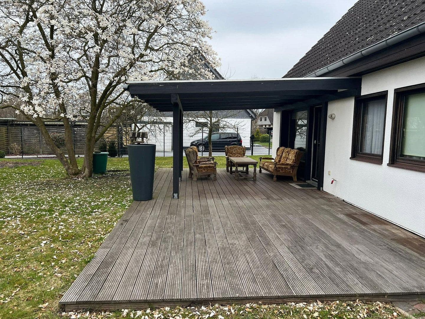 Prodej domu 137 m², pozemek 947 m², Borstel-Hohenraden, Šlesvicko-Holštýnsko Prodej domu 137 m², pozemek 947 m², Borstel-Hohenraden, Šlesvicko-Holštýnsko